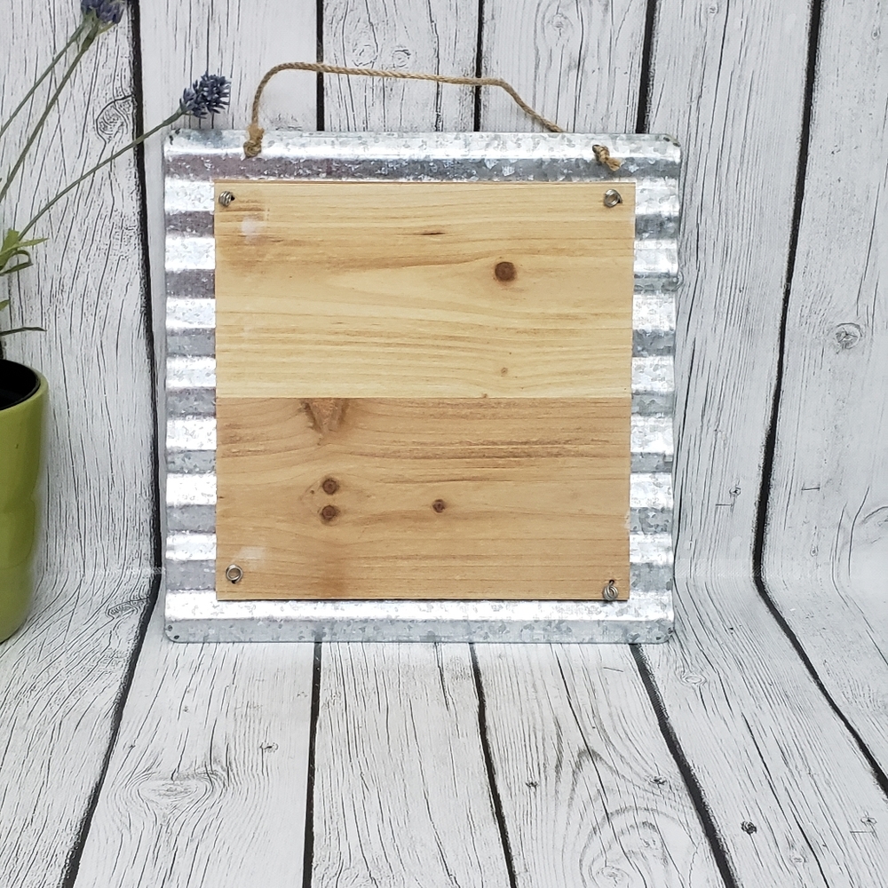 New Corrugated Metal Wood Hanger